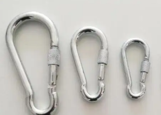 “8”字形安全鉤和“D”形安全鉤的區(qū)別